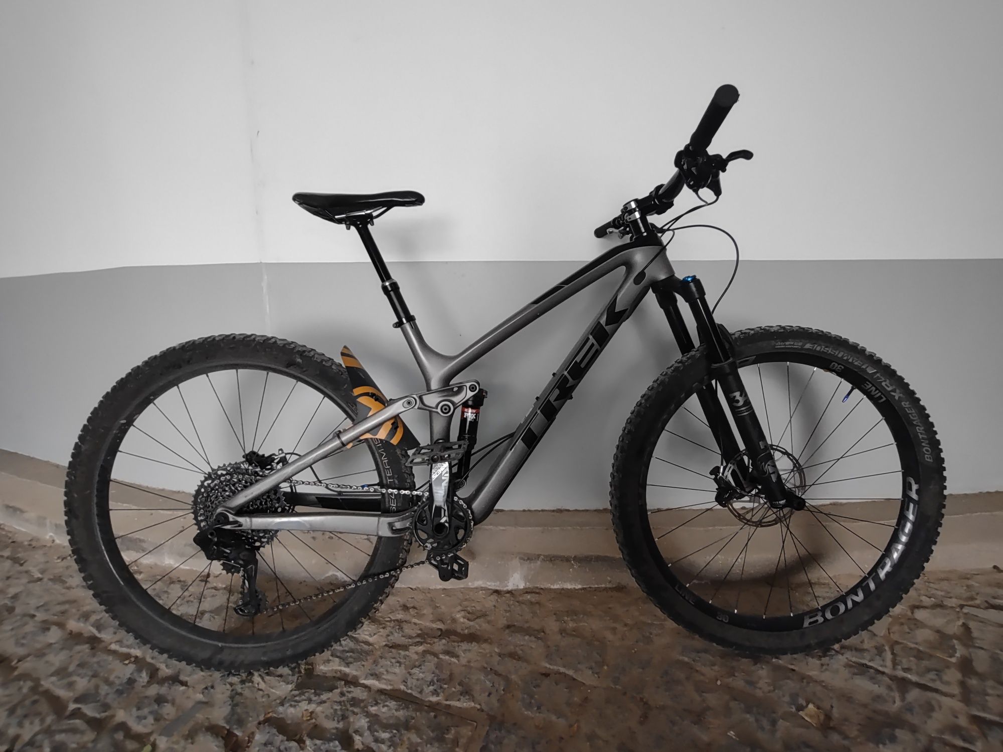 Trek Fuel 9.8 EX Carbon 29er Mtn Bile
