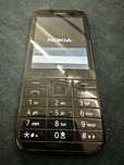 Telefon Nokia z fizycznymi przyciskami