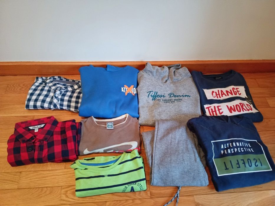 Lote de 9 peças de roupa de rapaz 11-12 anos