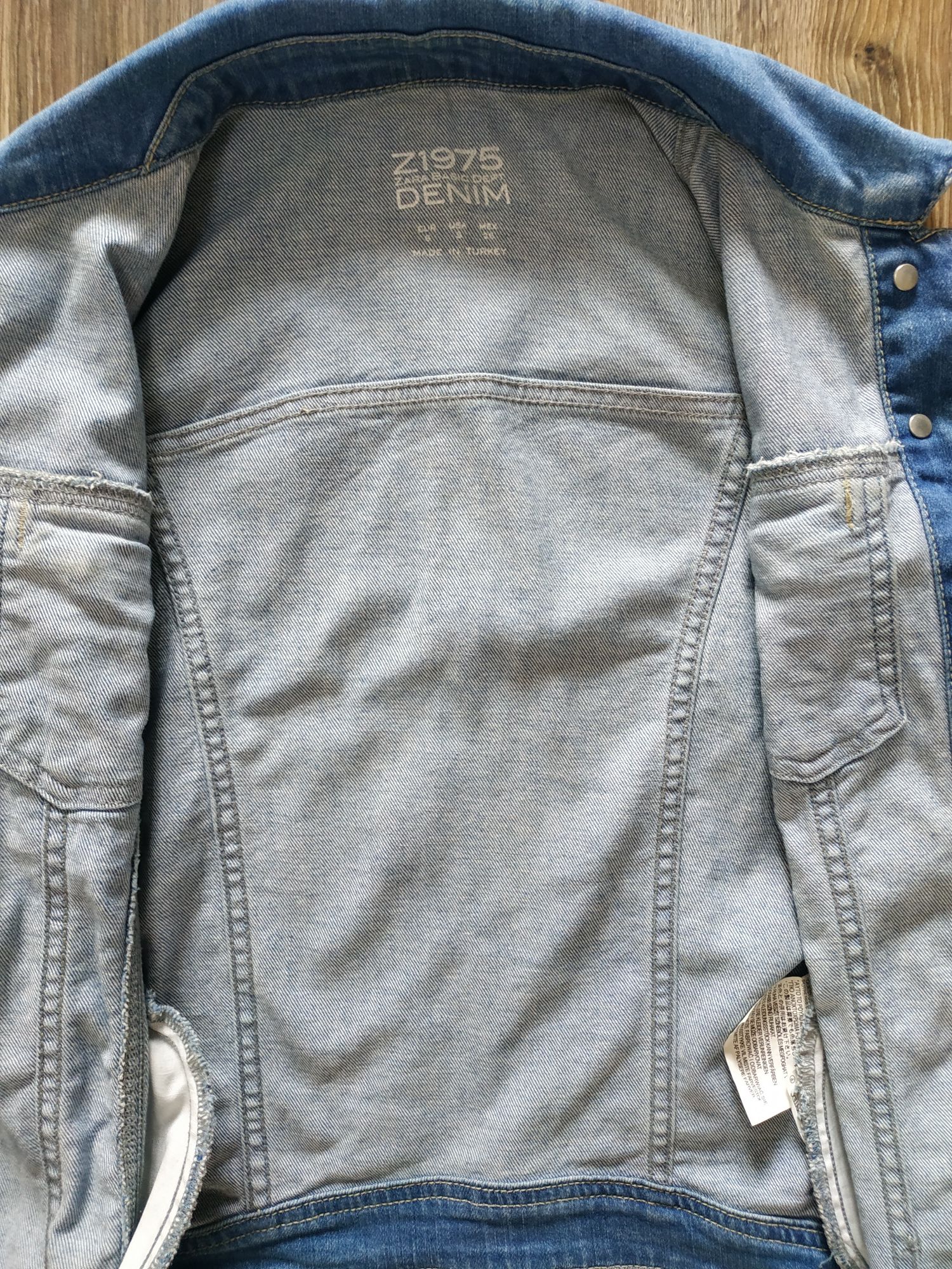 Джинсова куртка жіноча Zara