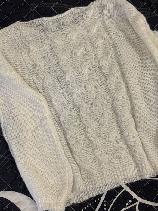 Белоснежный, нежный, воздушный женский свитер, новый