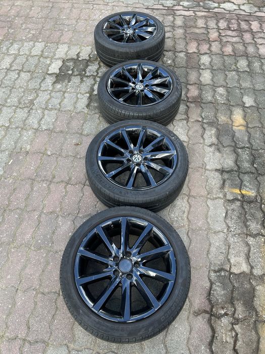 Felgi 18’ z oponami 225/45 R18 Vw Audi