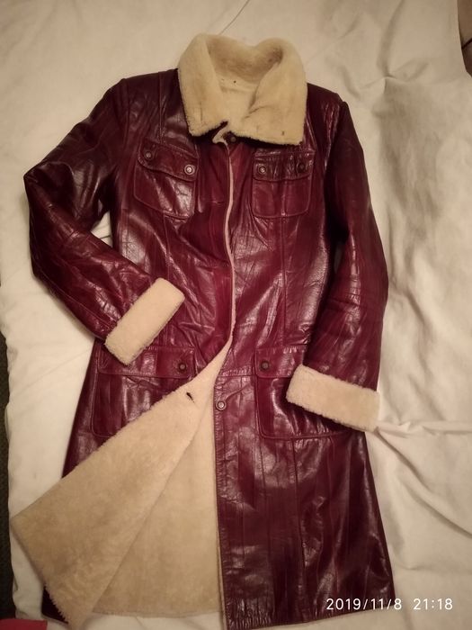 Дублёнка женская, возможно подростковая