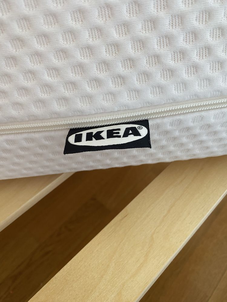 Colchão IKEA ÅBYGDA 200x160 em excelente estado