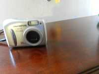 Продам цифровой фотоаппарат Olympus C370 ZOOM