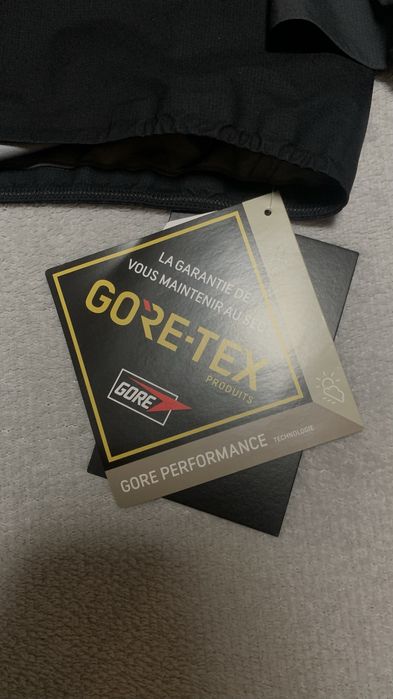 Ветровка arcteryx