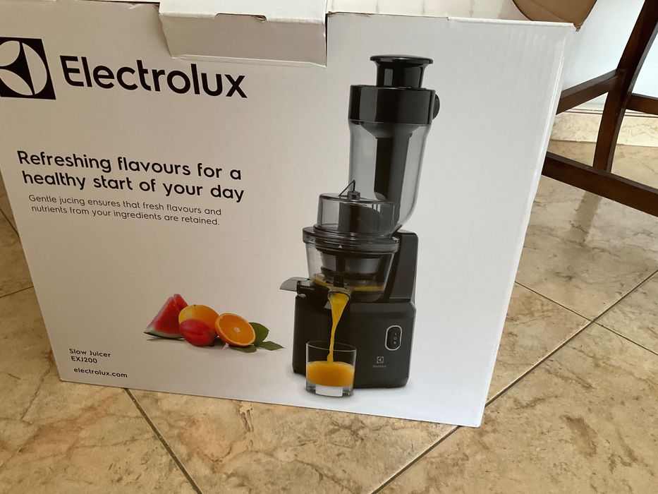 Slow juicer centrifuga