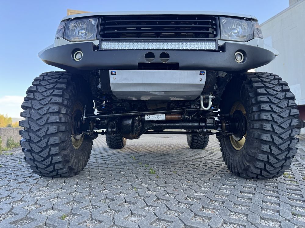 Mitsubishi Pajero M57