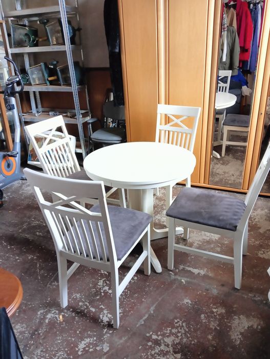 Krzesła+ Stół rozkładany Biały