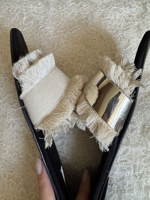 Zara klapki boho frędzle 41 złote blaszki glamour lustrzane