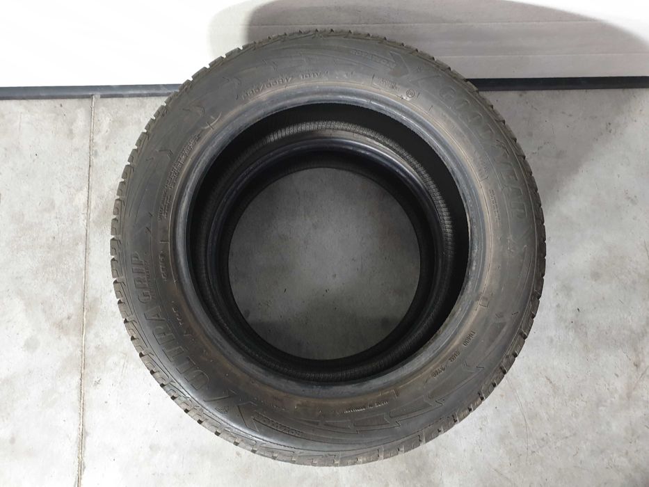 2szt. 215/55/17 101V Goodyear UG Performance G1 6,5mm 2019r [ 7808 ]