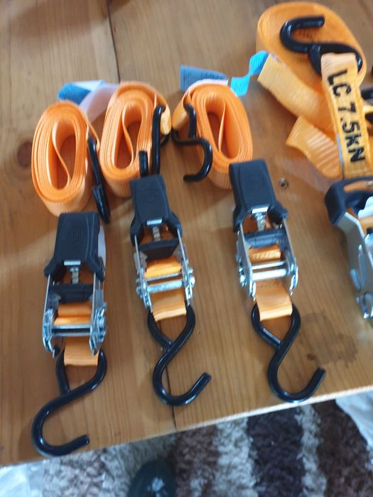 Pasy do spinania z grzechotką