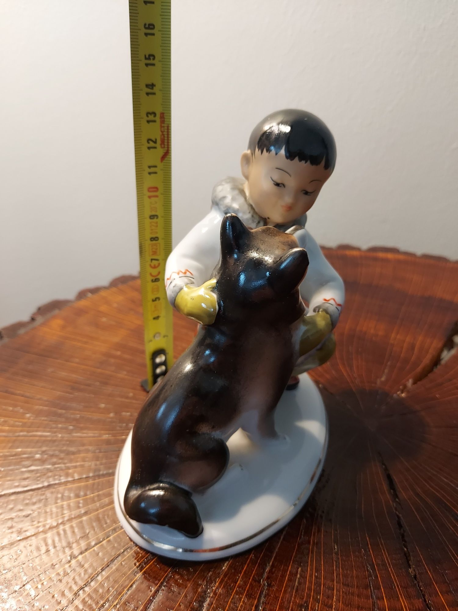 Eskimos z psem Łomonosow figurka porcelanowa