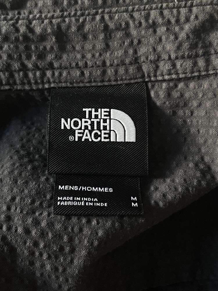 теніска the north face