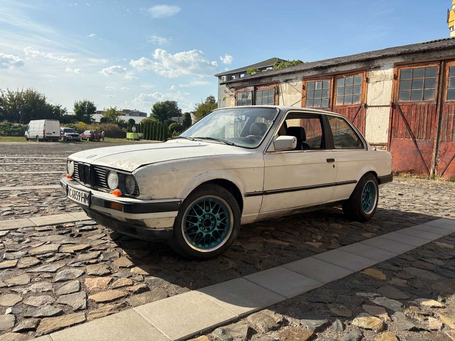 BMW e30 купе m20b20