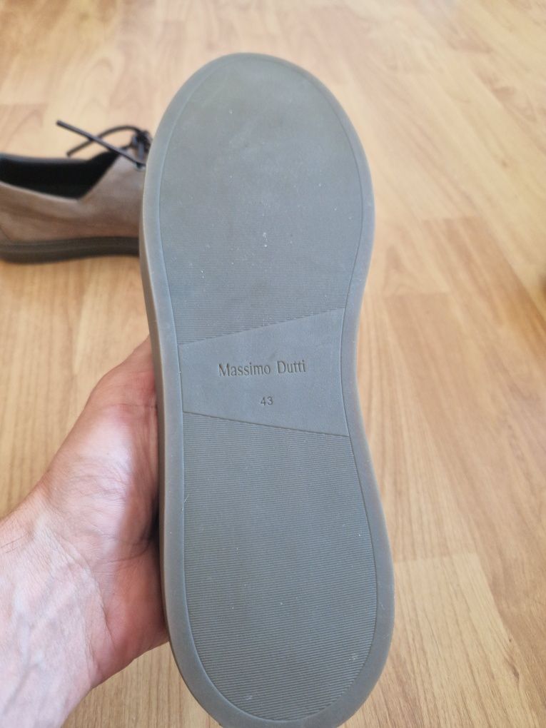 топсайдери Massimo Dutti