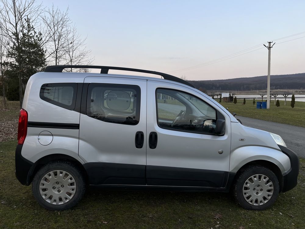 Peugeot Bipper 2009 рік