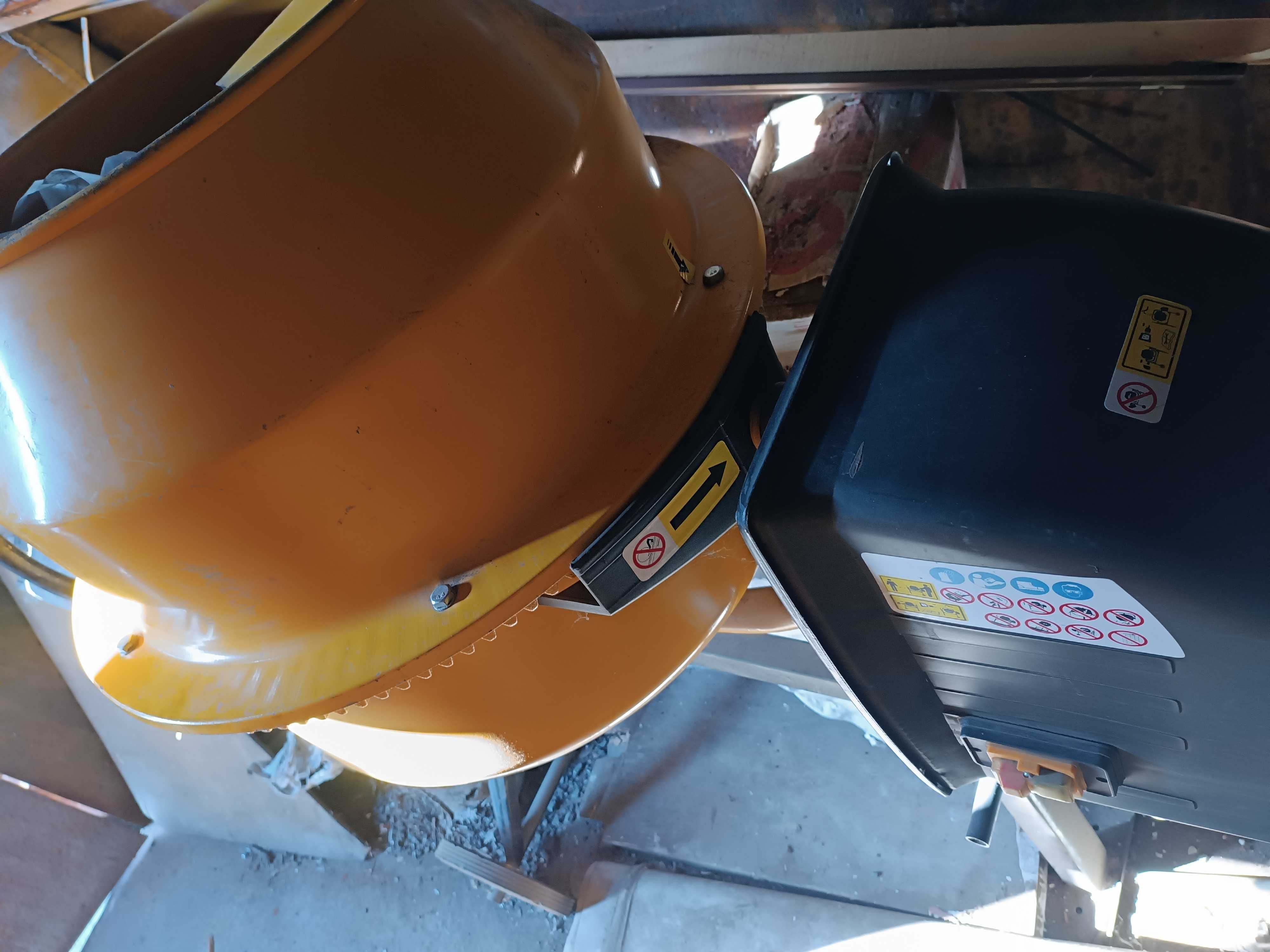 Новая бетономешалка Skiper-125 l