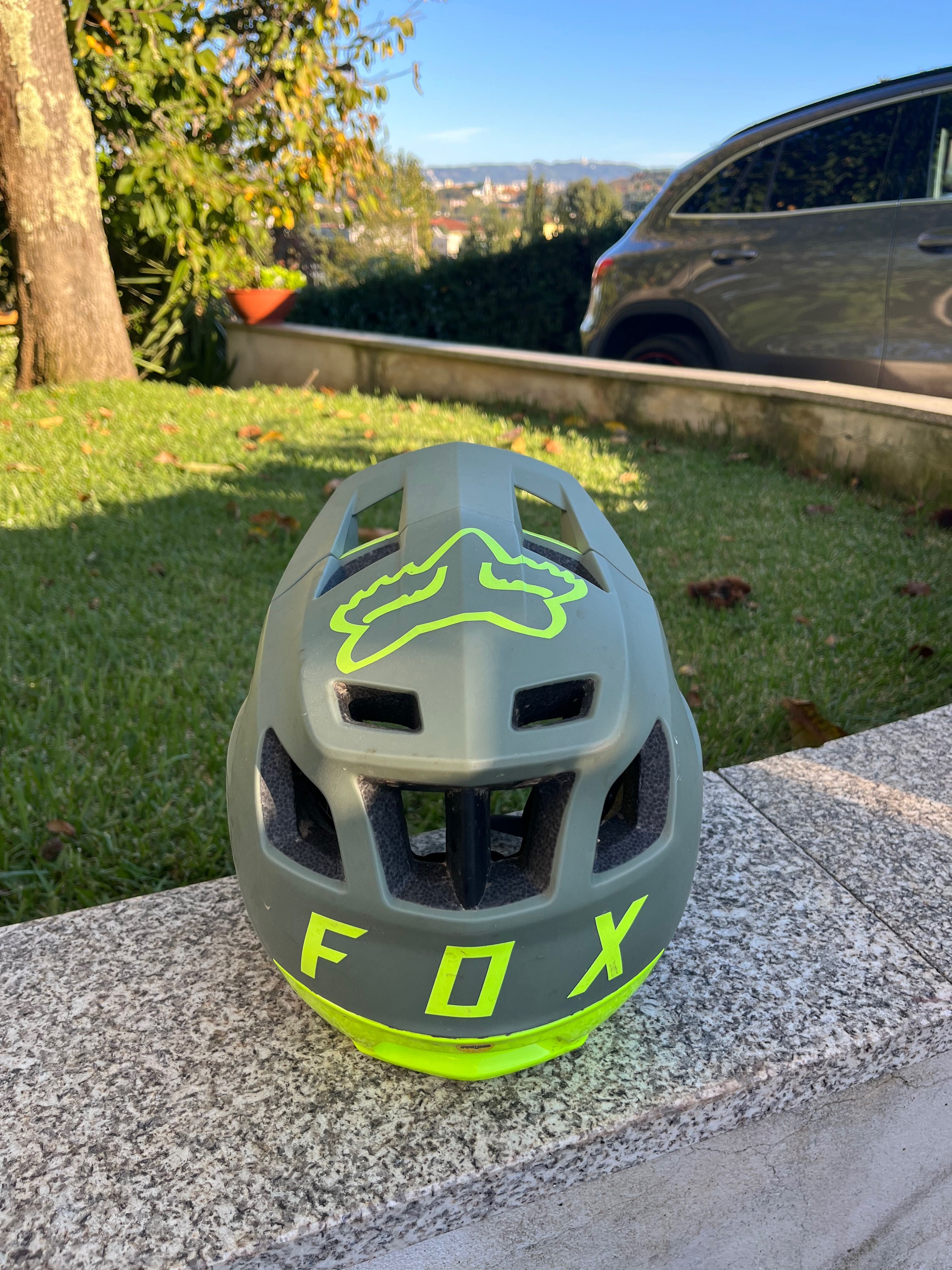 Capacete fox verde