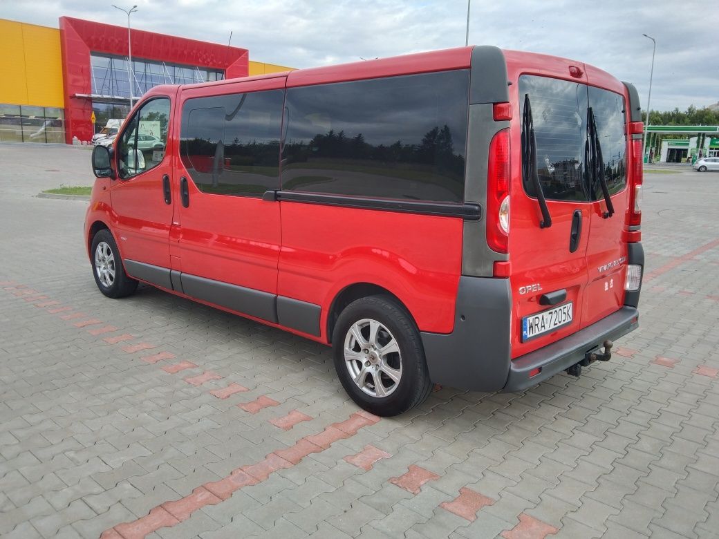 OPEL VIVARO 8-9-OSOBY 2.5 CDI 2×Drzwi Przesuwne 2×Klima Nawiewy Nawi