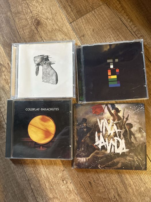 Rezerwacja płyty CD oryginalne stan bdb cena za komplet