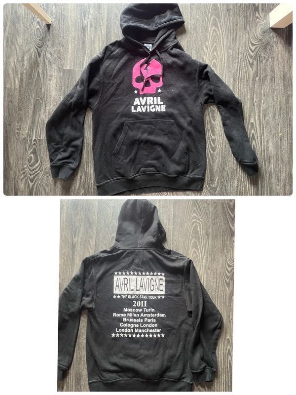 Avril Lavigne 2011 The Black Star Tour bluza