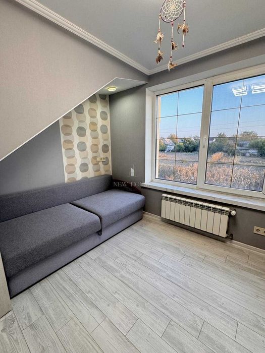 БЕЗ КОМІСІЇ! Єоселя!Продається 4-к таунхаус в Святопетрівському районі