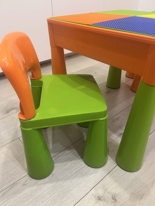 Stolik 1szt+2szt krzesło LEGO