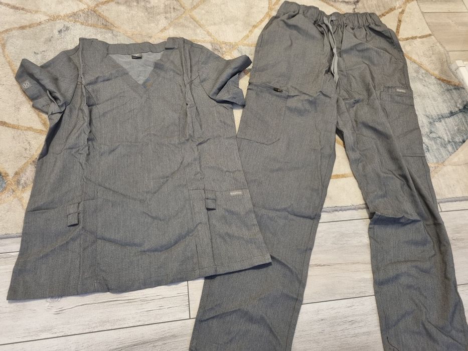 Stroj medyczny mundurek nowy r xs 34