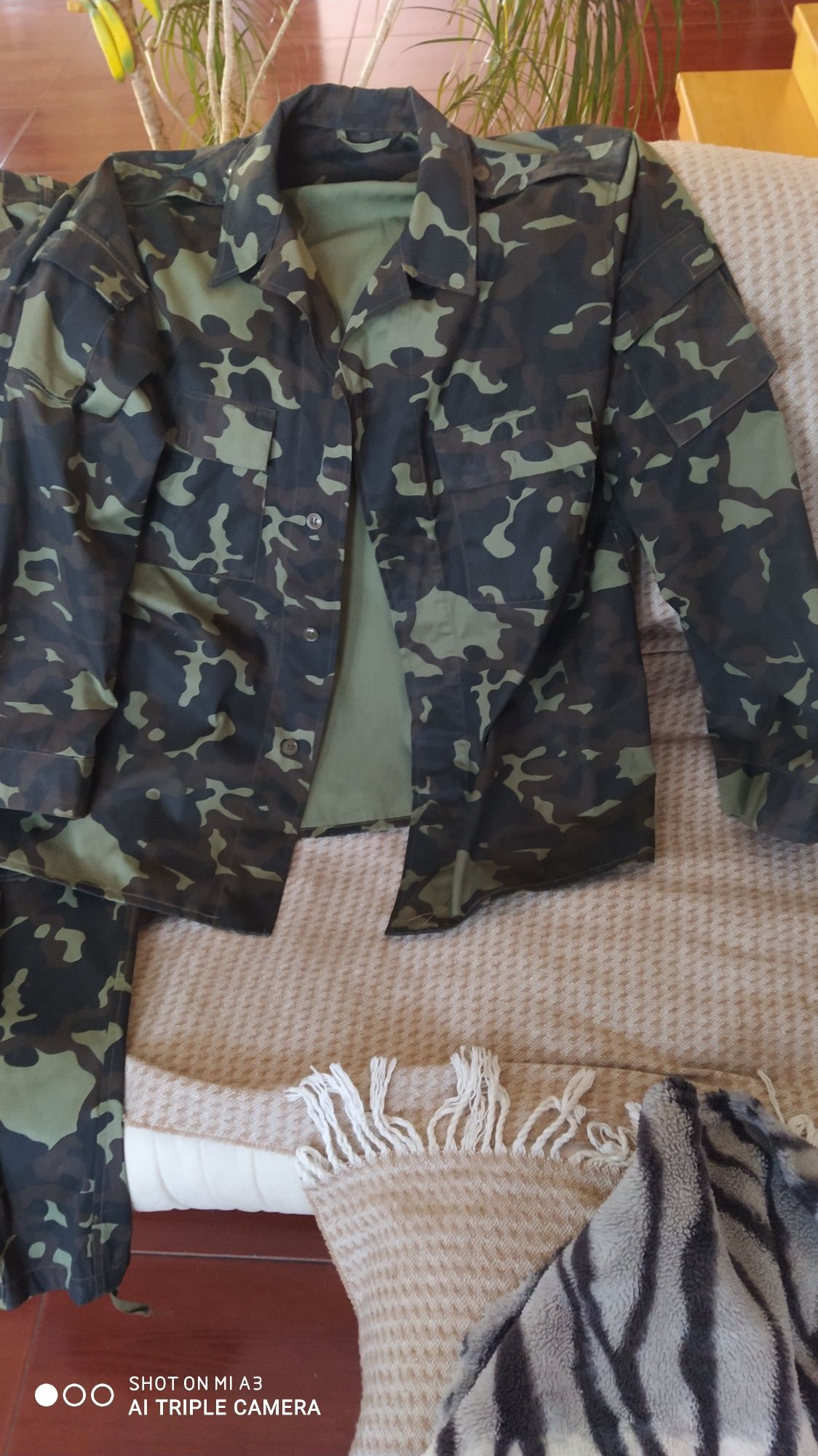 Продам костюм для охоти і рибалки.