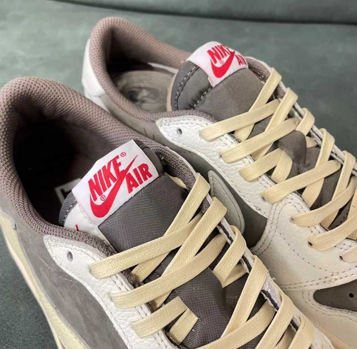 Jordan 1 Retro Low OG SP Travis Scott Reverse Mocha R.44