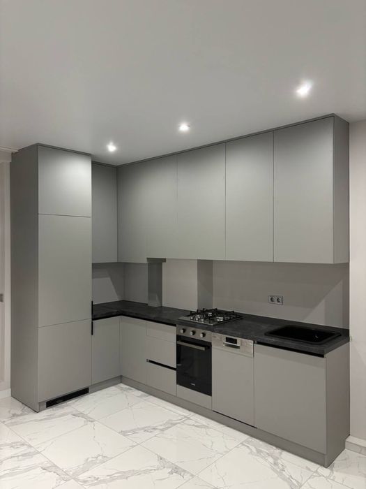 Кухні та меблі на замовлення Львів