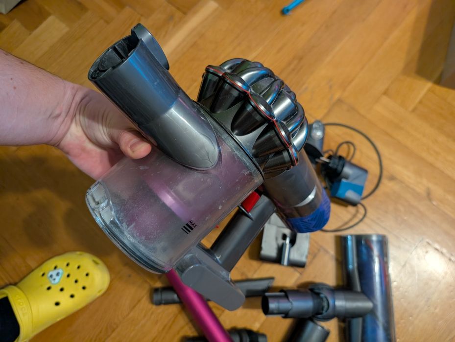 Odkurzacz Dyson V6 animal turboszczotka