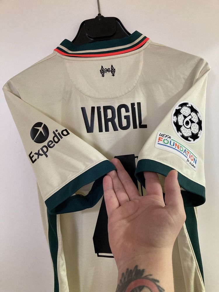Оригинальная футбольная футболка jersey Liverpool 4 Virgil Van Diijk