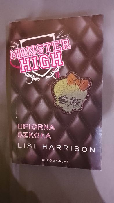 Książka,, Monster High Upiorna Szkoła"