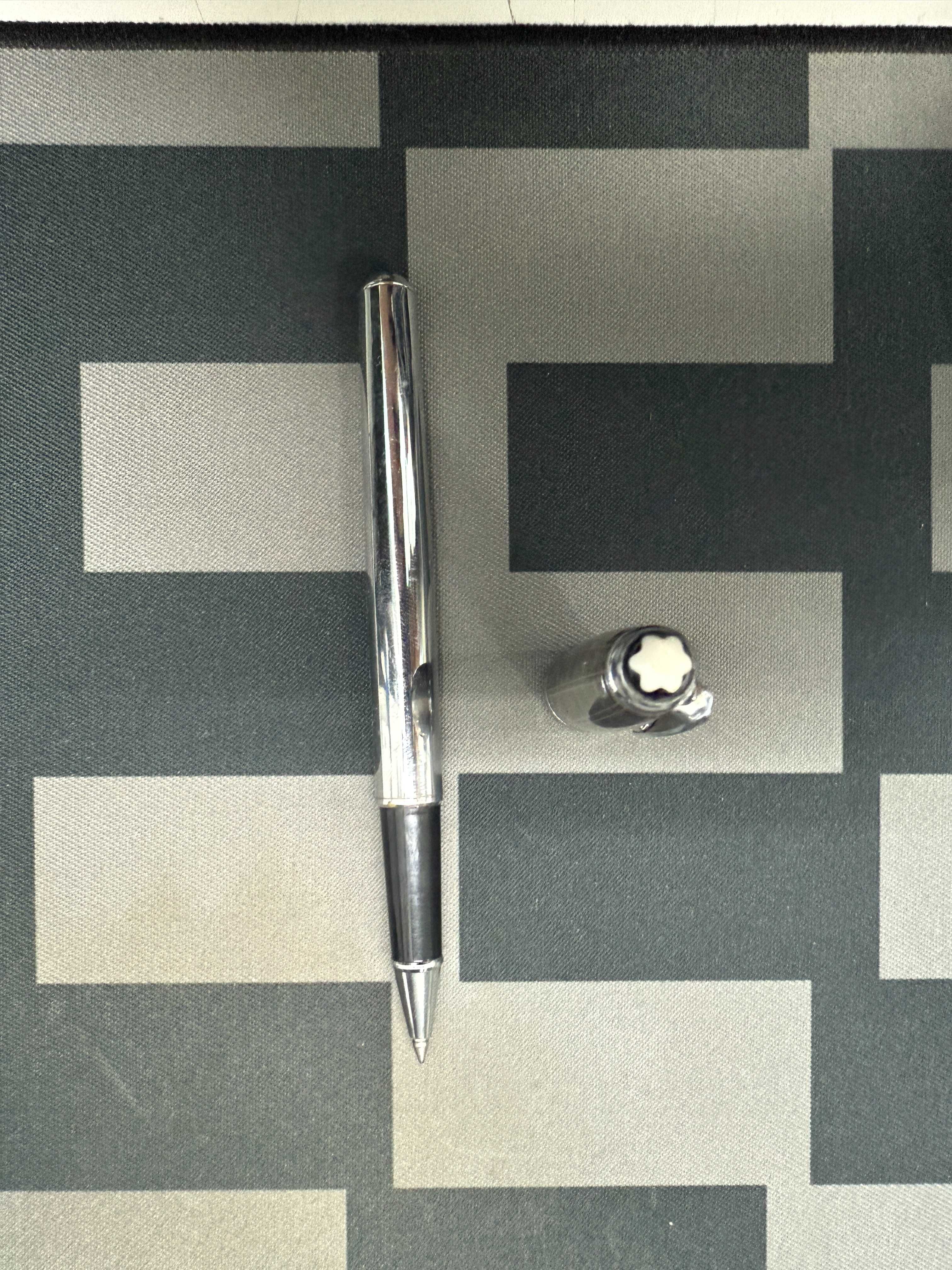 Caneta Montblanc Meisterstuck Prata