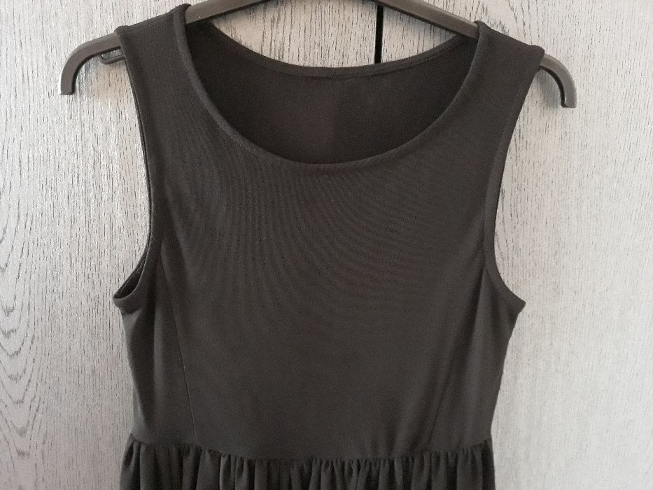 Czarna elegancka sukienka