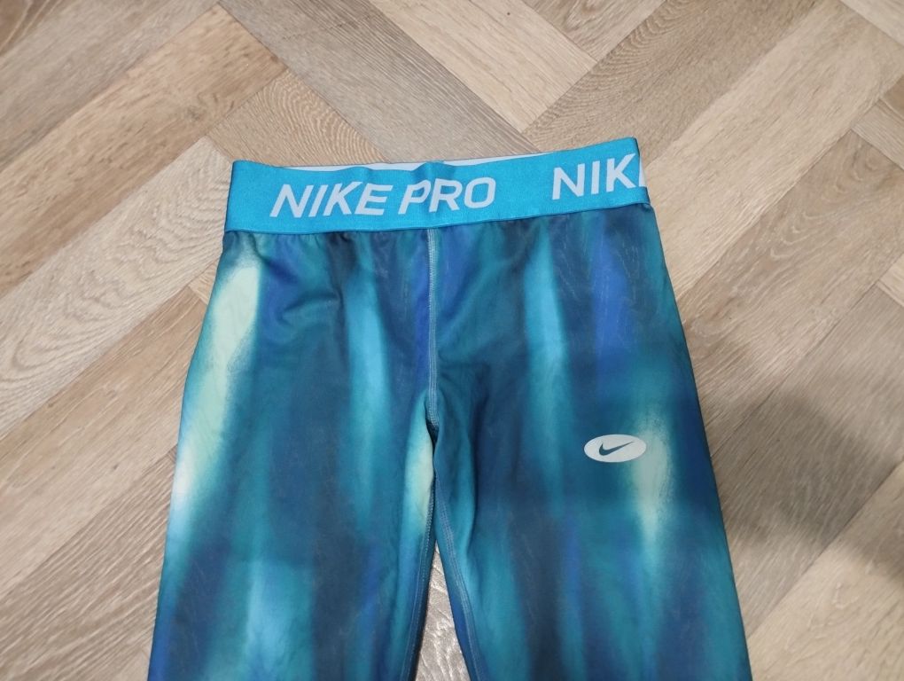 Женские леггинсы Nike pro