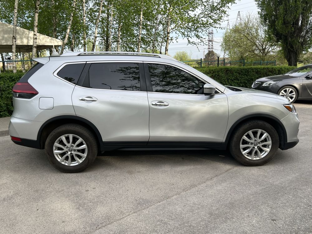 Nissan Rogue 2018 SV