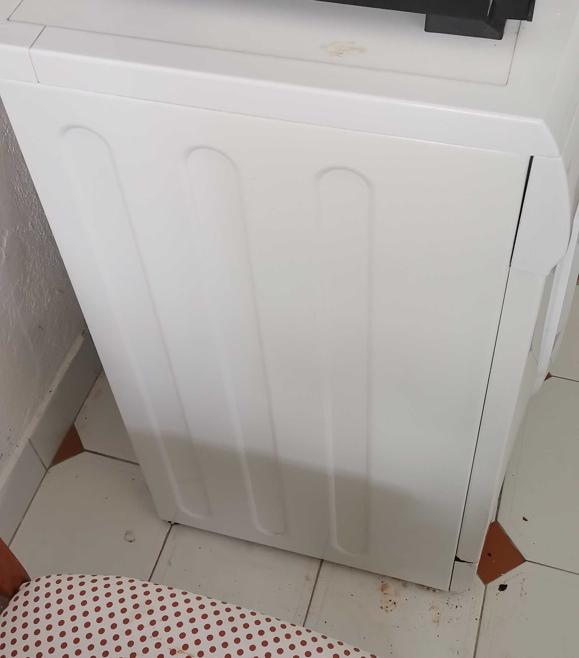 Maquina de lavar roupa