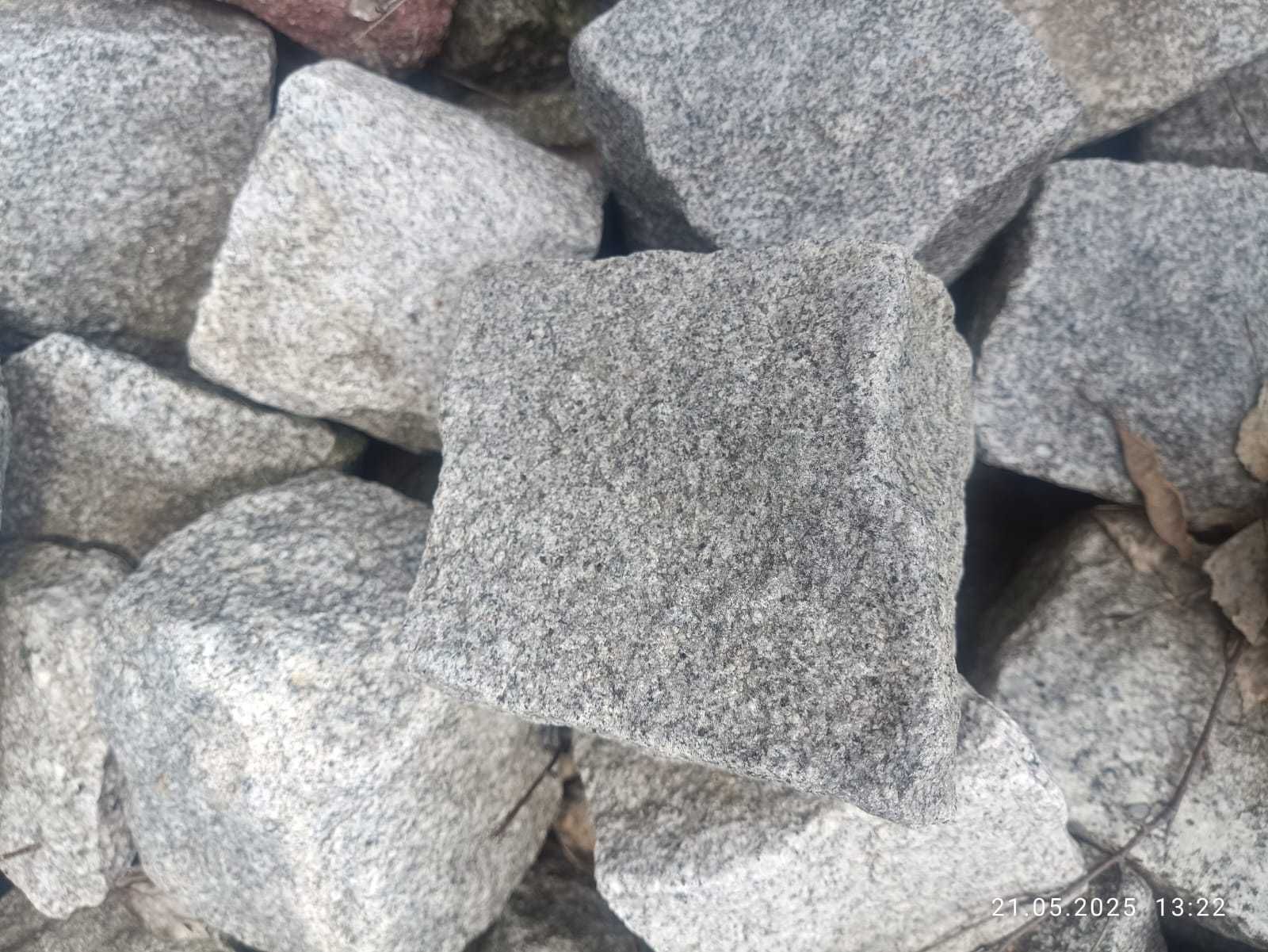 kostka granitowa drobne ziarno
