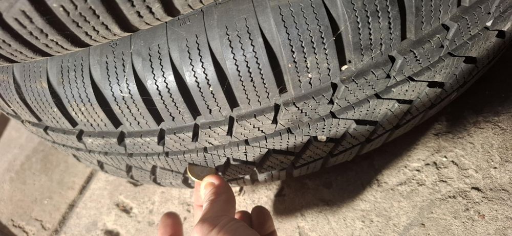 Opony Continental r16 zimowe