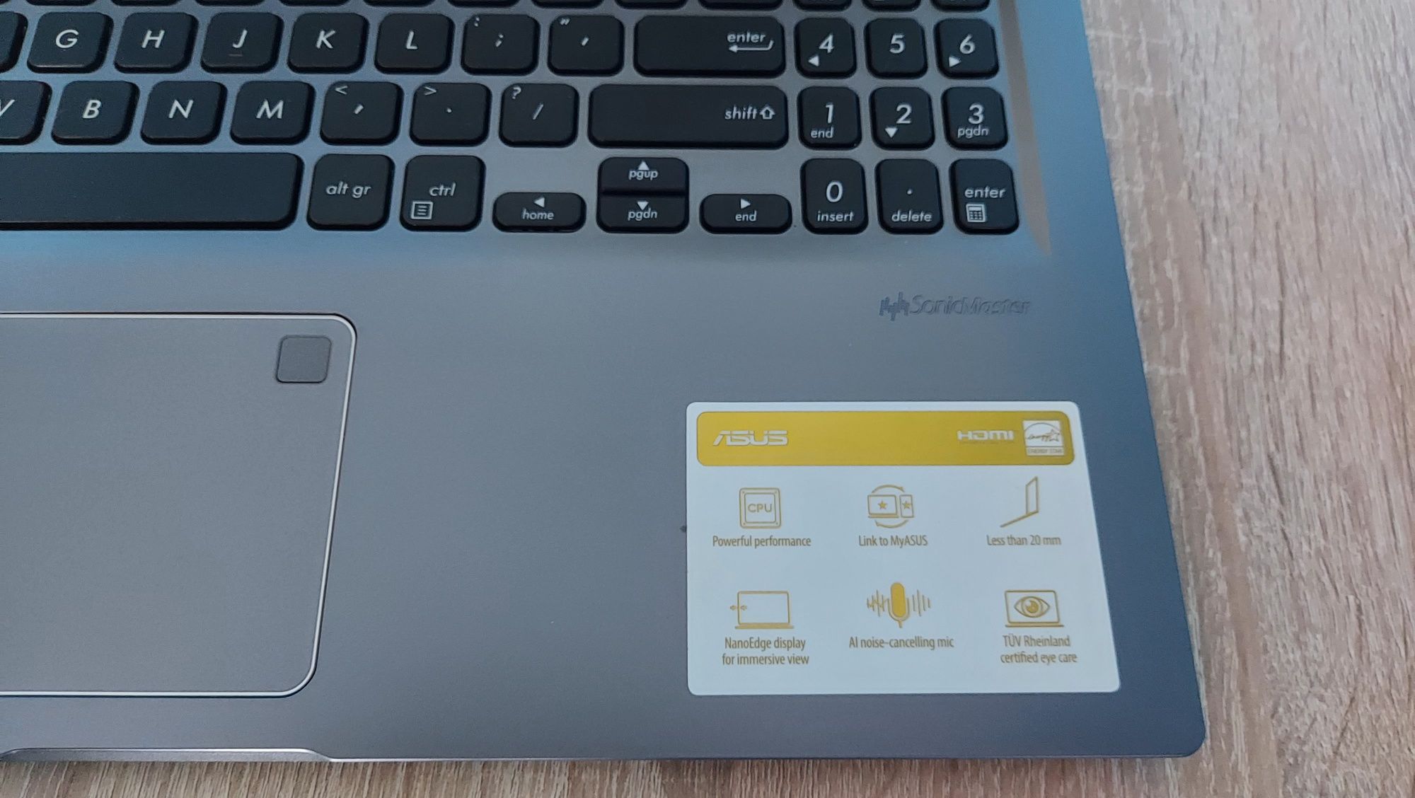 Laptop asus  nowy