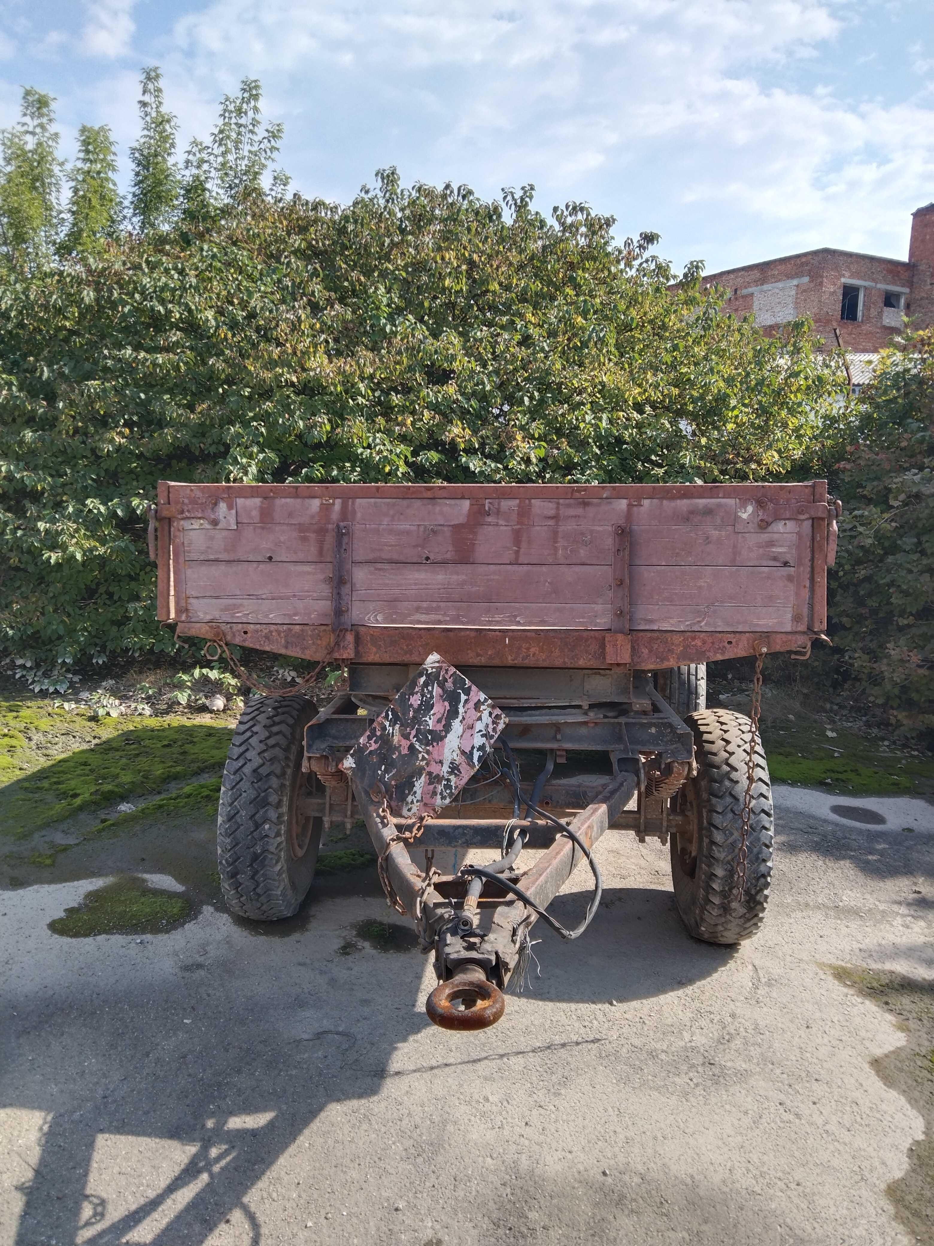 Продам причіп тракторний 2ПТС-4