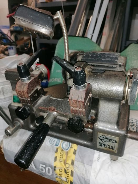 Máquina de fazer chaves