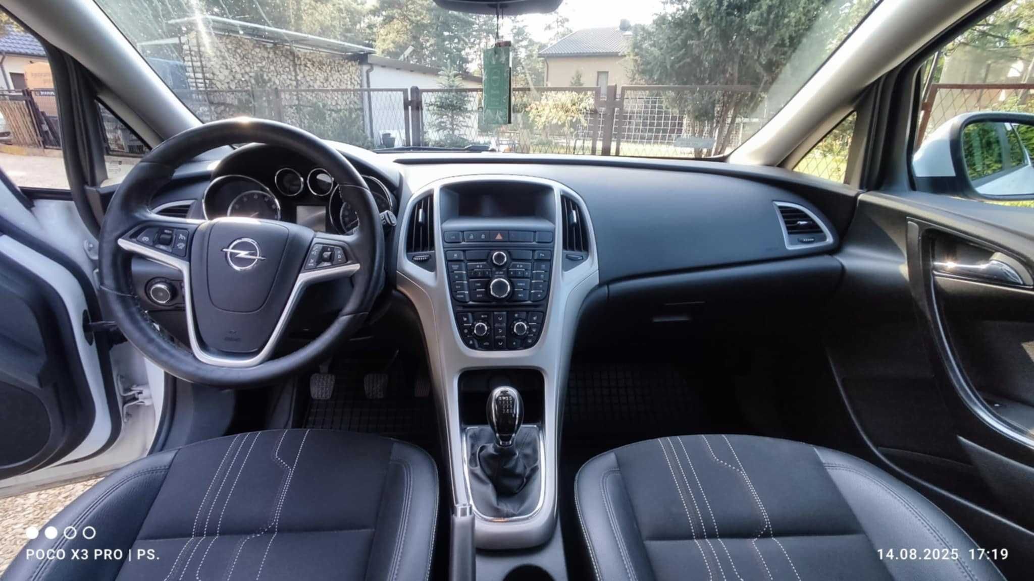 Sprzedam Opla Astrę 1,4 Turbo 140 KM LPG