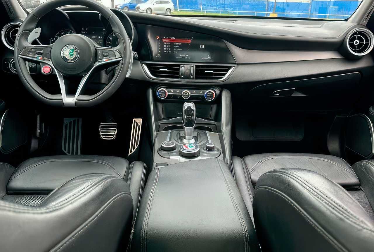 2019 Alfa Romeo Giulia Ti Sport