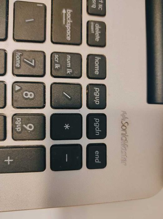 Laptop ASUS X509JA-BQ241T 15,6" Intel® Core™ i5  6GB RAM 512GB Dysk