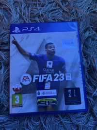 Gra fifa 23 na ps4 bardzo dobra