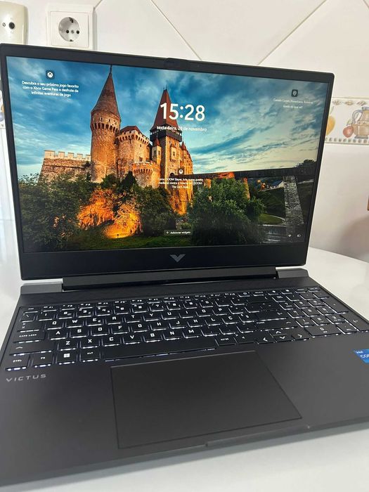 Portátil Gaming VICTUS HP - 15-fa0023np